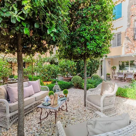 In With Garden, Wifi Apartment Lucca